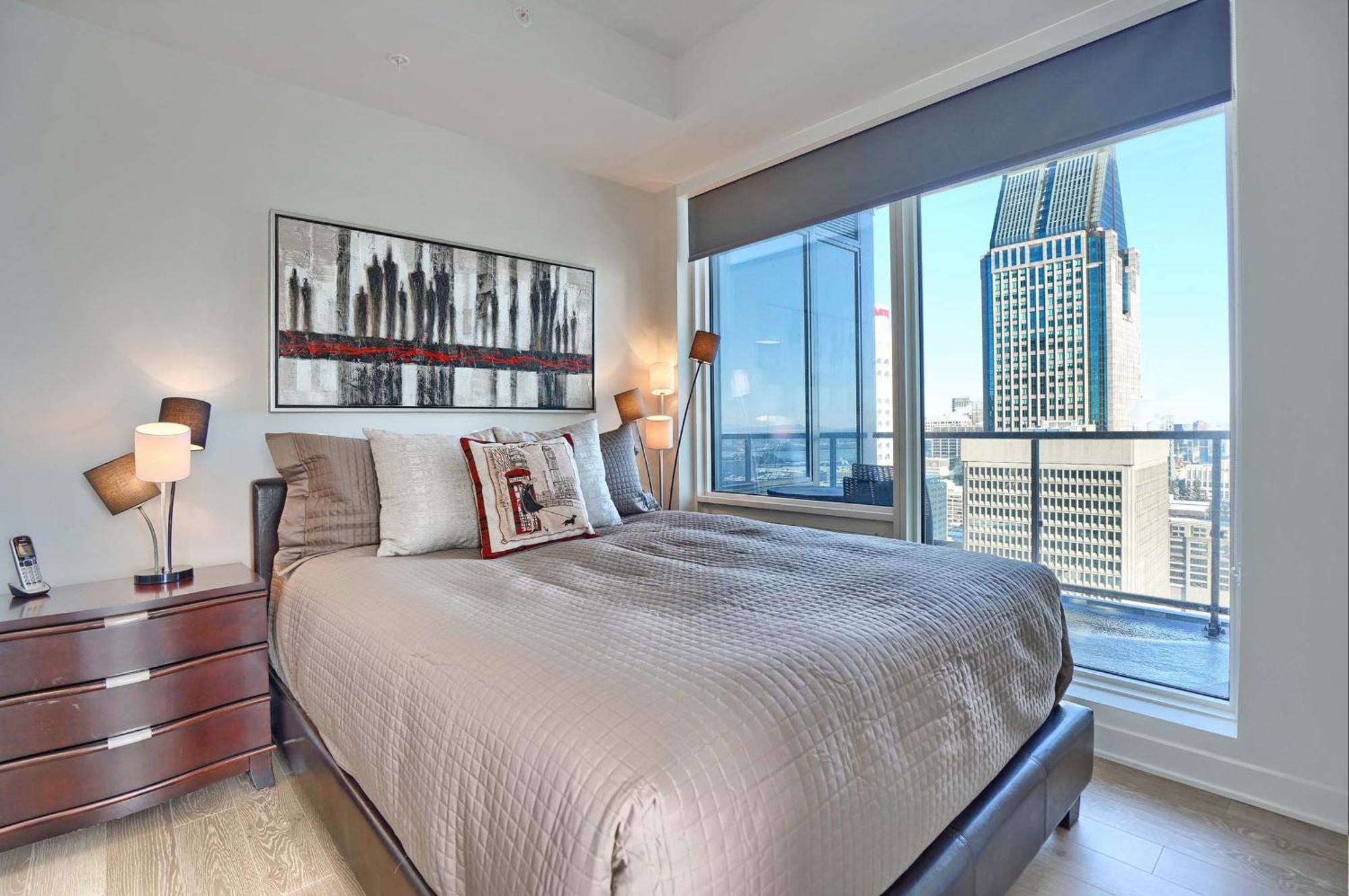 Spectacular Skyline Views - Downtown Montreal - Luxury Condo & Penthouse المظهر الخارجي الصورة